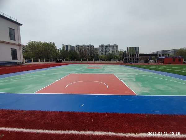 呼和浩特市喜善中学2.jpg